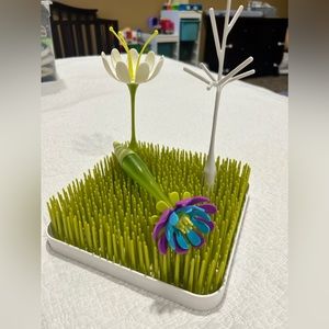 🌟BOGO🌟 Buy 1, Get 1 1/2 off!!  Boon Bottle Drying Rack, Brush and More